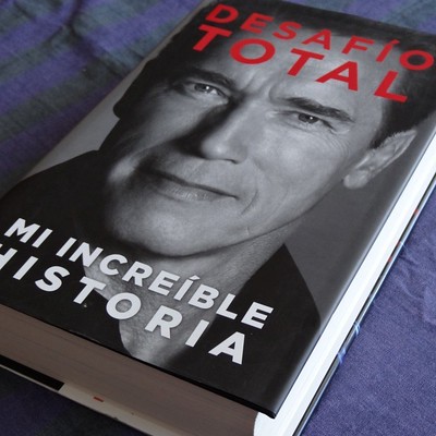 biography of Arnold Schwarzenegger