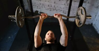 Is close grip bench good for chest