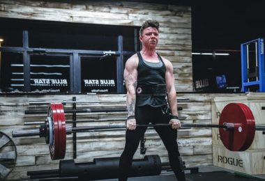 Are deadlifts good for traps