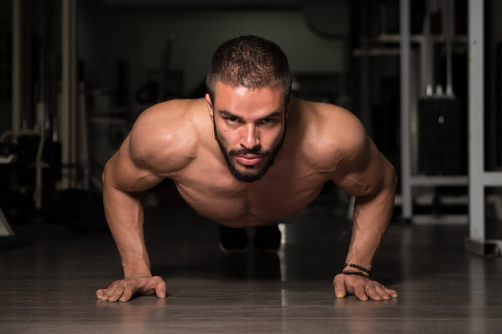 Bench dips vs push-ups