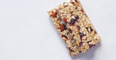 Is It Bad to Eat Protein Bars Without Working Out